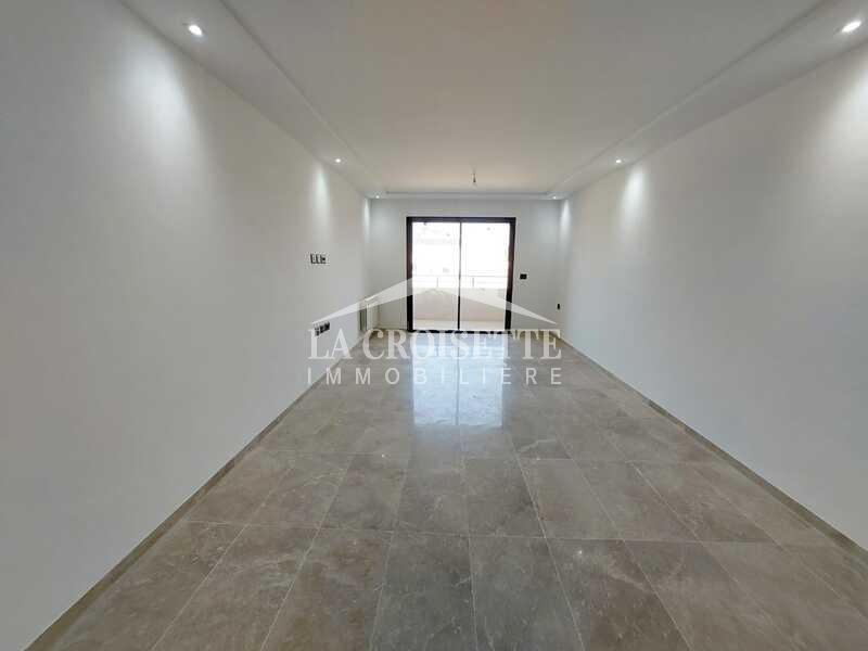 Appartement S+3 à La Soukra